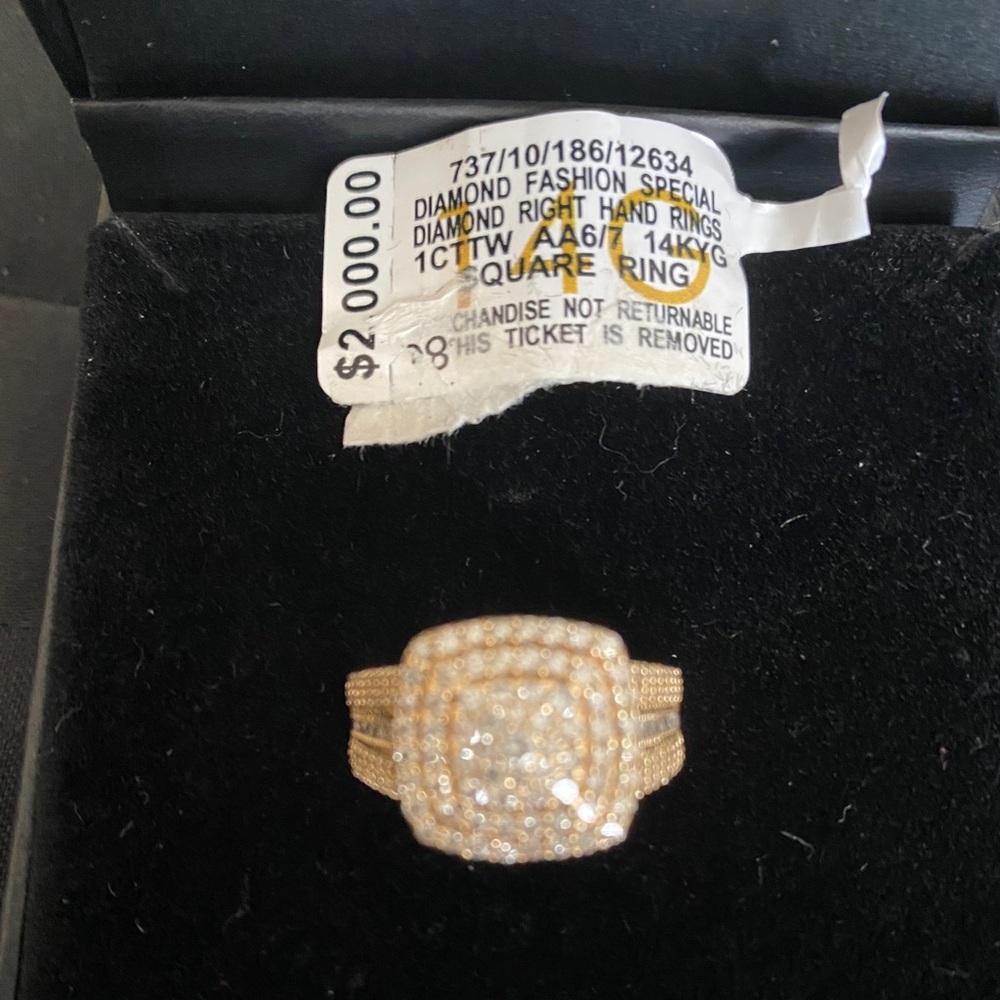 Beautiful Diamond ring